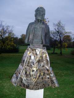 Ópusztaszer: Szent István-szobor.jpg Ópusztaszer: Szent István-szobor.jpg